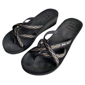 Teva Sandal Womens 8 Black Gold Silver Mush Mandalyn Wedge Ola 2 Strappy Chain